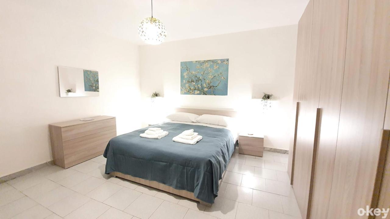 Twin Room Apulia Apartment - Bari Centro Eksteriør bilde