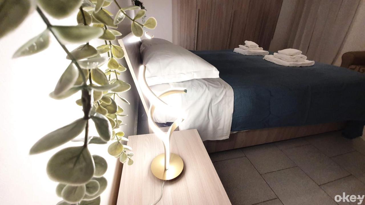 Twin Room Apulia Apartment - Bari Centro Eksteriør bilde